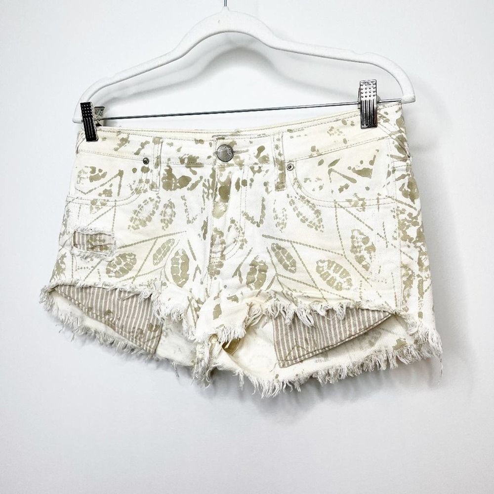 Free People Womens Tan Distressed Cutoff Denim Shorts Size 27